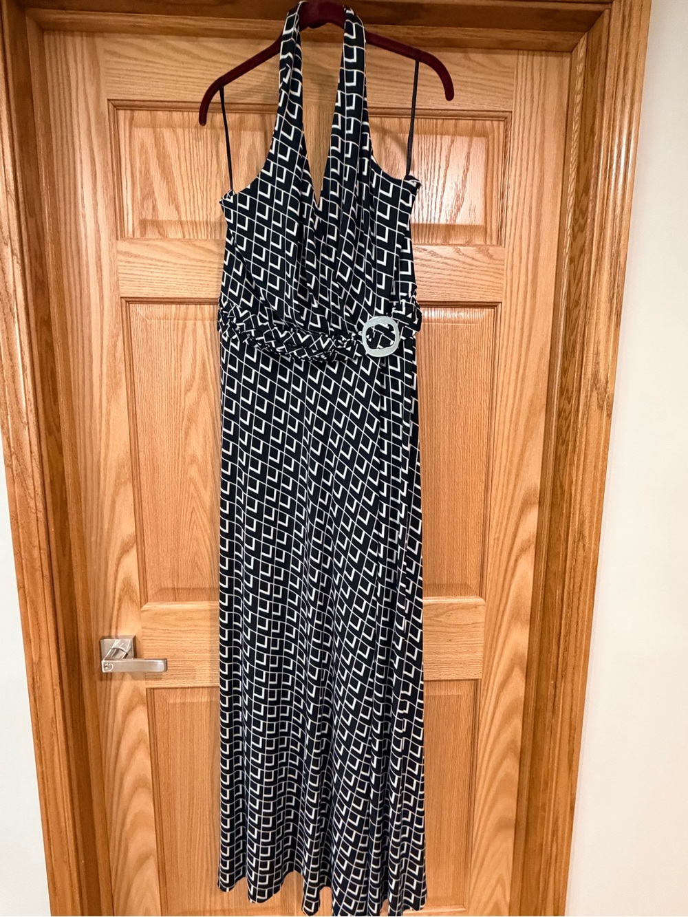 White House black market geometric halter dress size 16